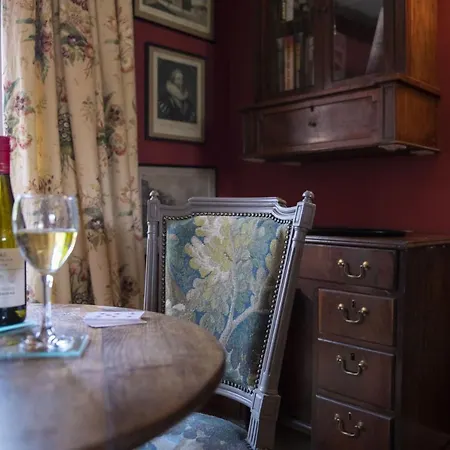 Beau Repaire Coneysthorpe